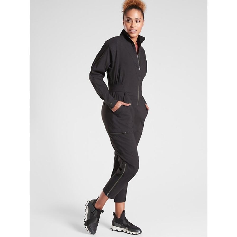 Athleta Women's Black Long Sleeves Front Zip Lenox Jumpsuit Size 8